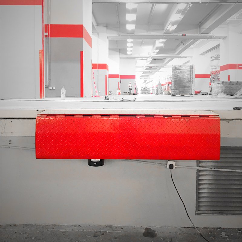 Edge of Dock Leveler