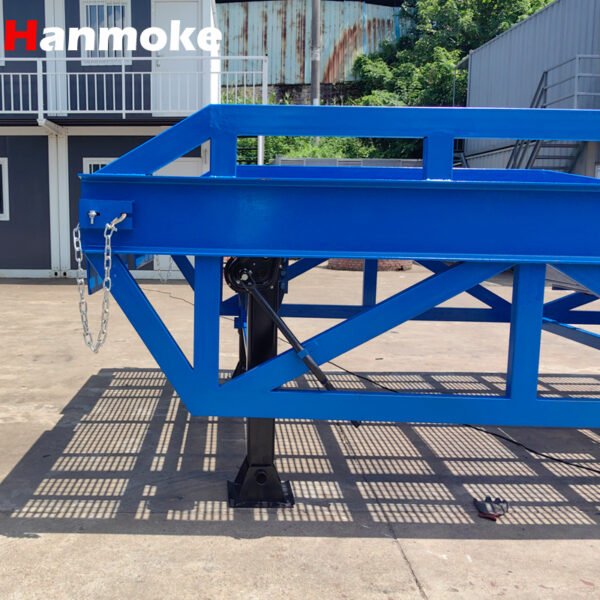 Heavy-Duty Electro-Hydraulic Mobile Yard Ramp
