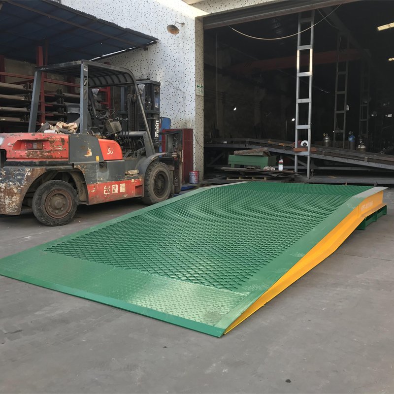 Truck and Trailer Lift Ramps