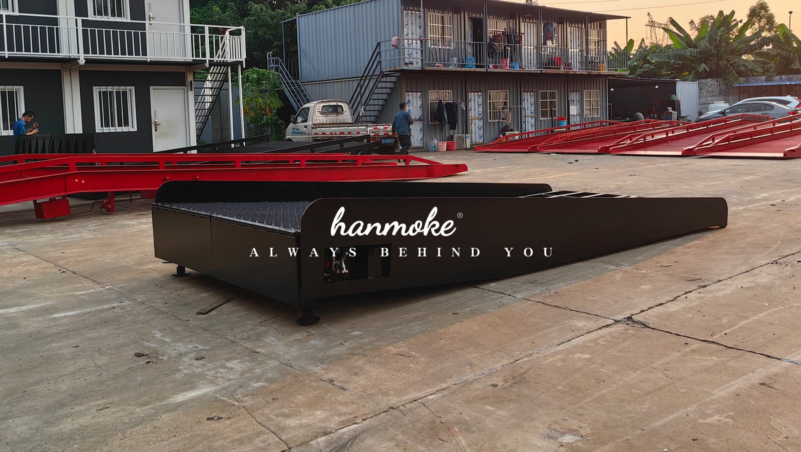 Bridging the Gap for Low-Height Docks: Introducing the Ultra-Low Profile Hydraulic Yard Ramp