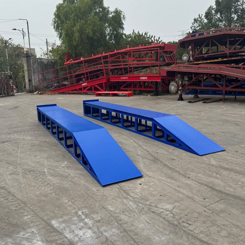 Truck and Trailer Lift Ramps
