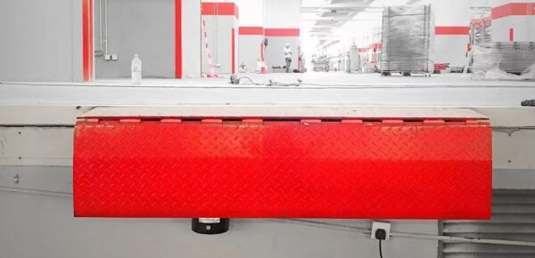 Electric Hydraulic Edge of Dock Leveler deck lifted Electric Hydraulic Edge of Dock Leveler deck lifted